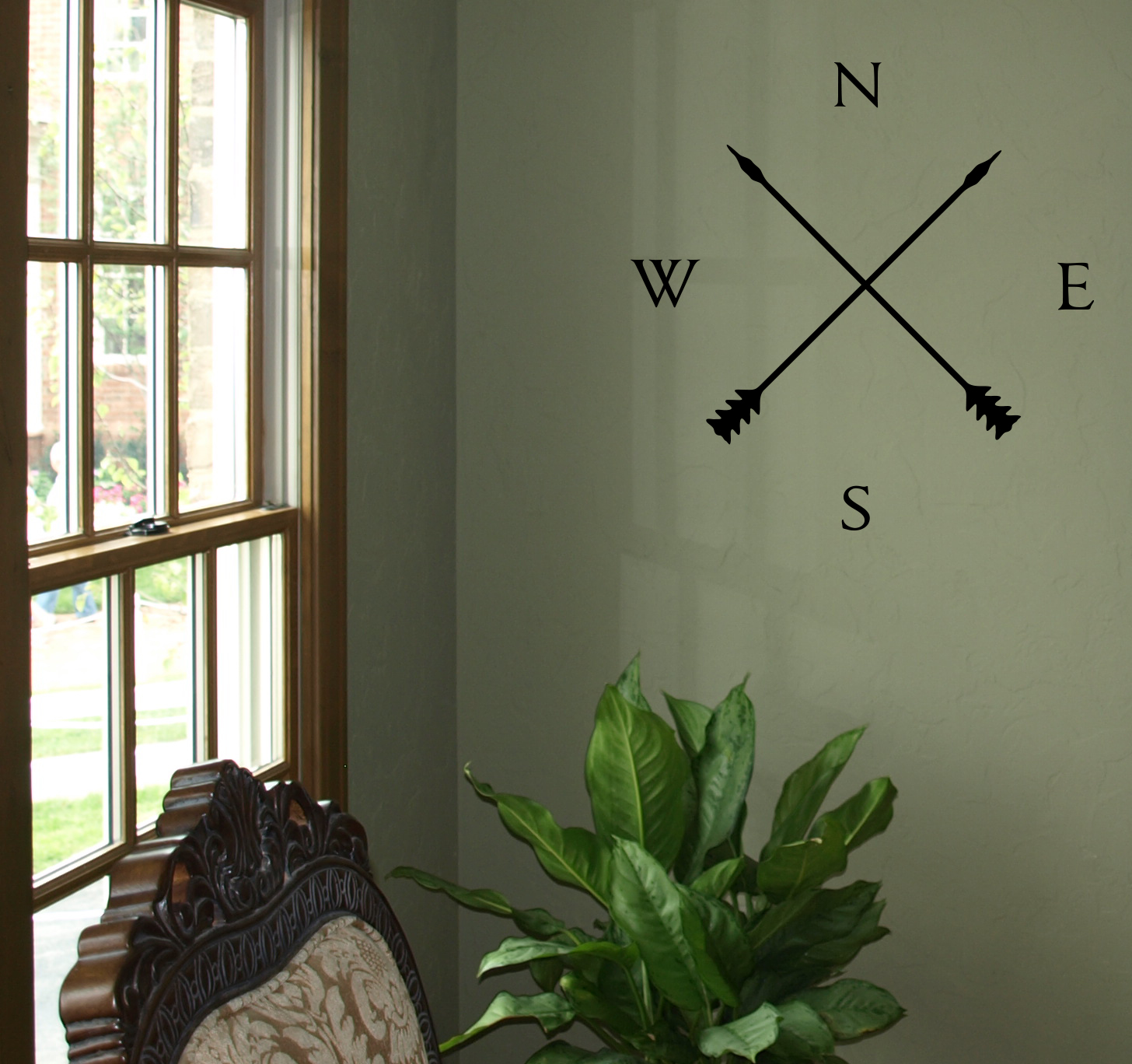 Compass With Arrows Wall Decal