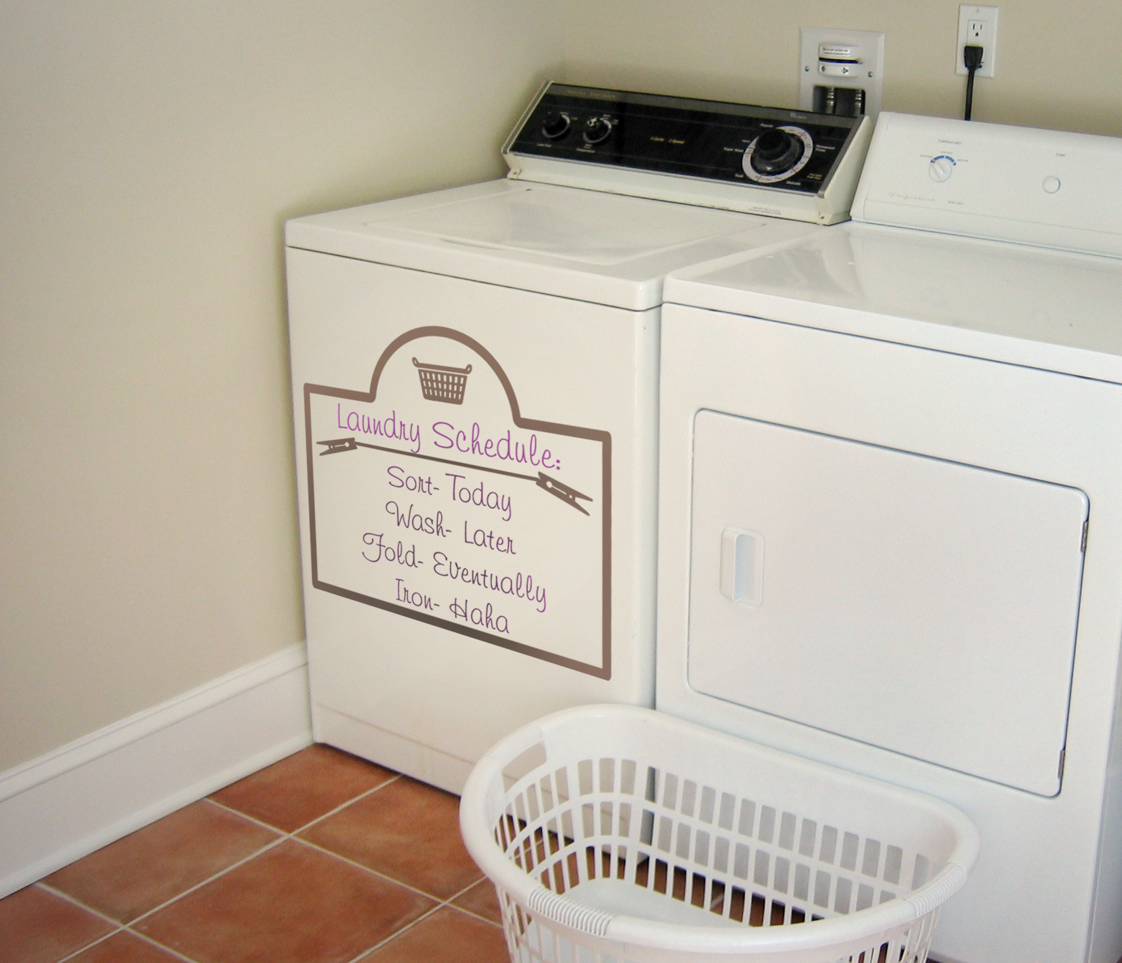 Laundry Schedule Decal